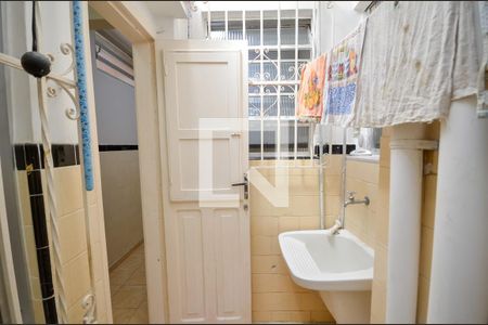 Apartamento para alugar com 65m², 2 quartos e 1 vagaÁrea de Serviço