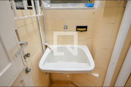 Apartamento para alugar com 65m², 2 quartos e 1 vagaÁrea de Serviço