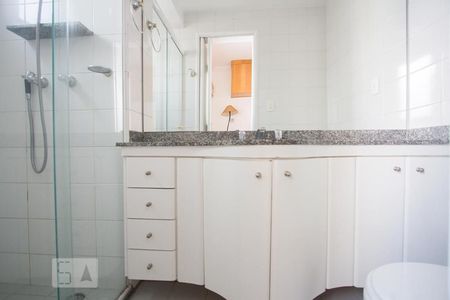 Apartamento para alugar com 63m², 2 quartos e 1 vagaBanheiro Quarto 2