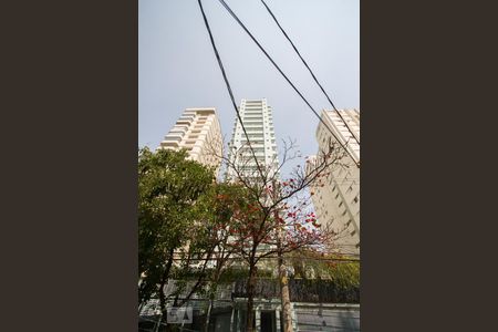 Apartamento para alugar com 63m², 2 quartos e 1 vagaFachada