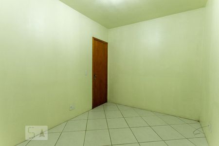 Quarto  de casa de condomínio à venda com 1 quarto, 48m² em Olaria, Canoas