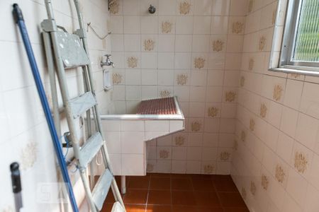 Lavanderia de apartamento para alugar com 2 quartos, 94m² em Marapé, Santos