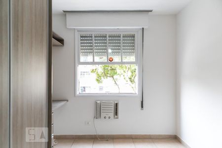 Quarto de apartamento para alugar com 2 quartos, 94m² em Marapé, Santos
