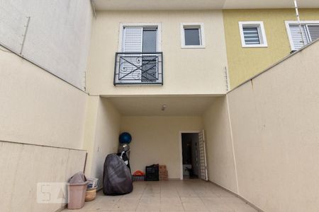 Casa à venda com 190m², 3 quartos e 2 vagasFachada