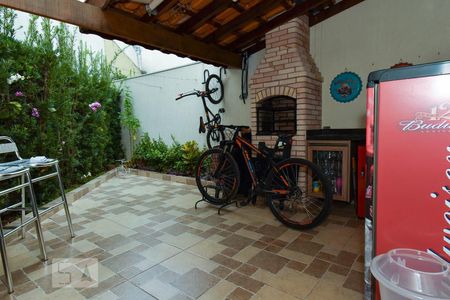 Casa à venda com 190m², 3 quartos e 2 vagasChurrasqueira