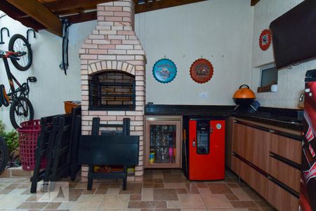 Casa à venda com 190m², 3 quartos e 2 vagasChurrasqueira