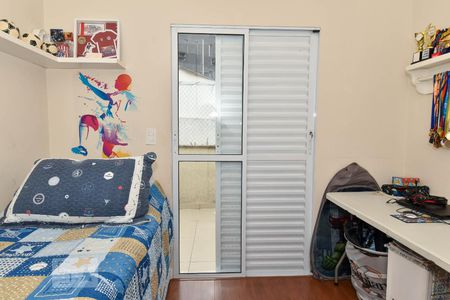 Casa à venda com 190m², 3 quartos e 2 vagasSuíte  3