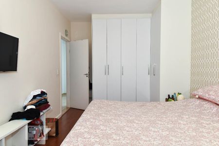 Casa à venda com 190m², 3 quartos e 2 vagasSuíte 2
