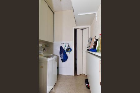 Casa à venda com 190m², 3 quartos e 2 vagasÁrea de Serviço