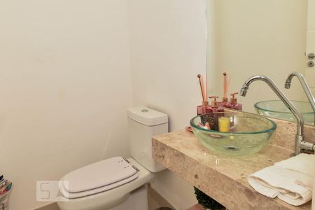 Casa à venda com 190m², 3 quartos e 2 vagasLavabo