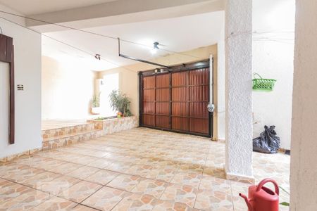 Garagem de casa à venda com 3 quartos, 300m² em Matriz, Mauá
