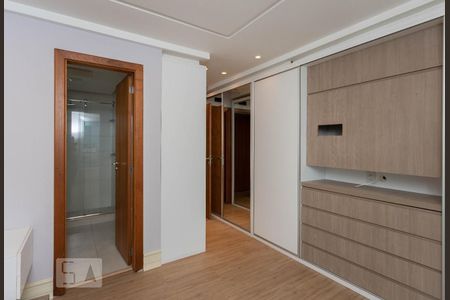 Quarto de apartamento à venda com 2 quartos, 106m² em Três Figueiras, Porto Alegre