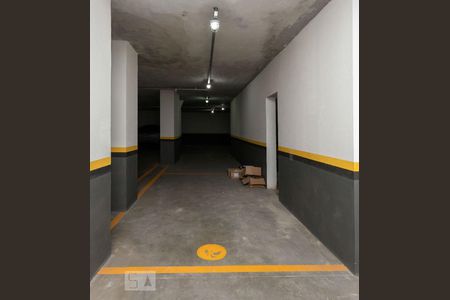 Garagem de apartamento à venda com 2 quartos, 106m² em Três Figueiras, Porto Alegre
