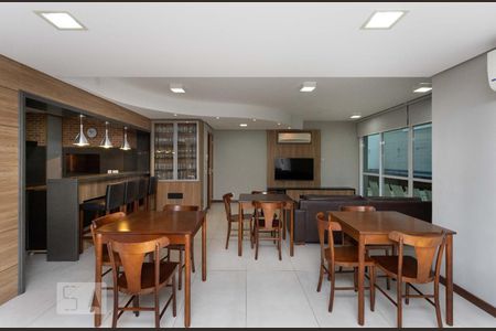 Apartamento à venda com 106m², 2 quartos e 2 vagasÁrea Comum 