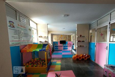 Apartamento à venda com 70m², 2 quartos e 1 vaga Apartamento à venda com 70m², 2 quartos e 1 vagaBrinquedoteca