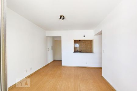 Sala de apartamento para alugar com 1 quarto, 59m² em Vila Rosa, Novo Hamburgo