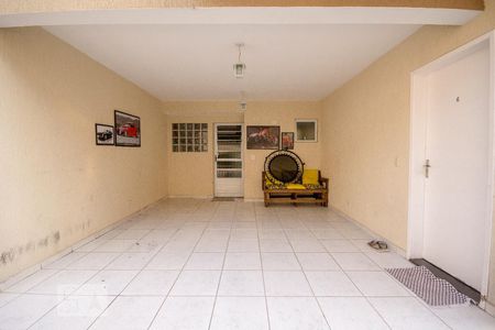 Casa de condomínio à venda com 100m², 2 quartos e 2 vagas Casa de condomínio à venda com 100m², 2 quartos e 2 vagasGaragem