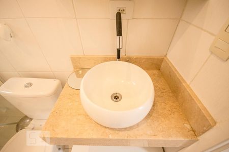 Casa de condomínio à venda com 100m², 2 quartos e 2 vagas Casa de condomínio à venda com 100m², 2 quartos e 2 vagassuíte