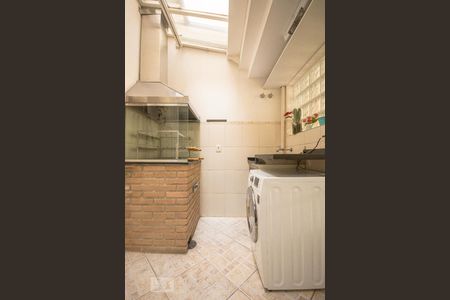 Casa de condomínio à venda com 100m², 2 quartos e 2 vagas Casa de condomínio à venda com 100m², 2 quartos e 2 vagasÁrea de Serviço