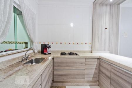 Casa para alugar com 130m², 3 quartos e 3 vagasCozinha