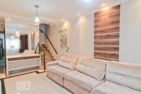 Sala de casa para alugar com 3 quartos, 130m² em Jardim Regina, São Paulo