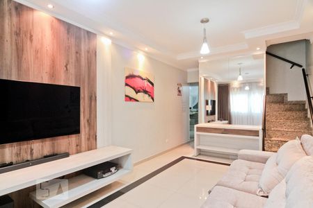 Sala de casa para alugar com 3 quartos, 130m² em Jardim Regina, São Paulo