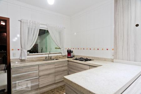 Casa para alugar com 130m², 3 quartos e 3 vagasCozinha