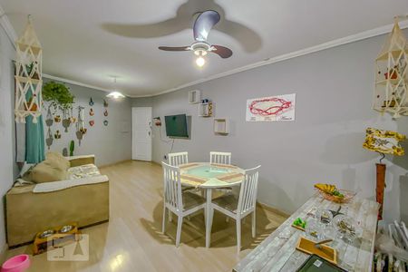 Sala de apartamento à venda com 2 quartos, 75m² em Vila Canero, São Paulo
