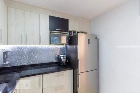 Casa de condomínio à venda com 86m², 2 quartos e 1 vaga Casa de condomínio à venda com 86m², 2 quartos e 1 vagaCozinha