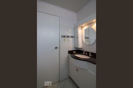 Apartamento para alugar com 82m², 2 quartos e 1 vaga Apartamento para alugar com 82m², 2 quartos e 1 vagaBanheiro