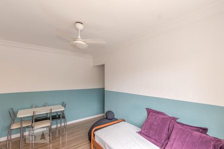 Sala de apartamento para alugar com 1 quarto, 50m² em Santo Amaro, São Paulo