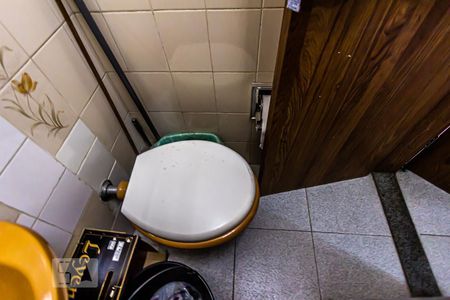 Apartamento à venda com 207m², 4 quartos e 2 vagasBanheiro de serviço