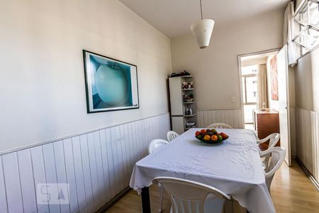 Apartamento à venda com 207m², 4 quartos e 2 vagasCopa