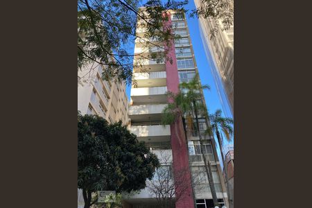 Apartamento à venda com 207m², 4 quartos e 2 vagasFachada