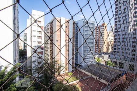 Apartamento à venda com 207m², 4 quartos e 2 vagasVista