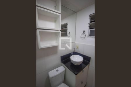 Apartamento à venda com 52m², 2 quartos e 1 vaga Apartamento à venda com 52m², 2 quartos e 1 vagaBanheiro da Suíte