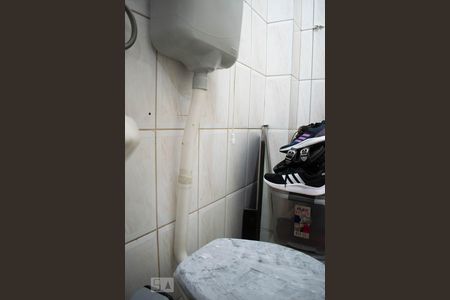 Apartamento à venda com 99m², 3 quartos e sem vagaBanheiro