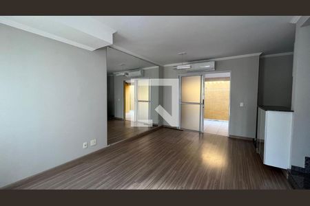 Sala de casa de condomínio à venda com 3 quartos, 100m² em Parque Imperador, Campinas