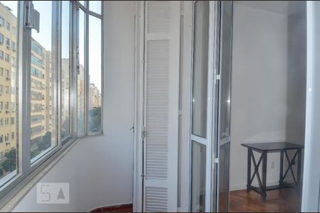 Apartamento à venda com 112m², 2 quartos e 1 vaga Apartamento à venda com 112m², 2 quartos e 1 vagaVaranda