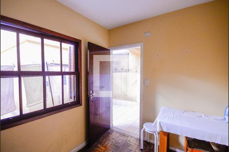 Casa à venda com 130m², 3 quartos e 2 vagasQuarto de Serviço