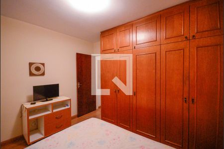 Casa à venda com 130m², 3 quartos e 2 vagasQuarto 3