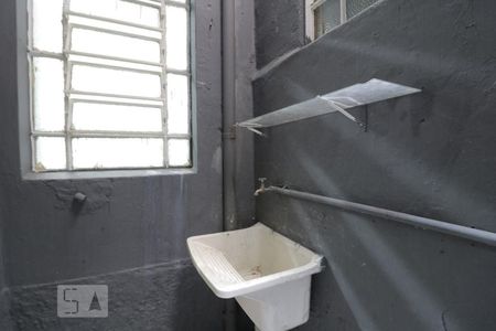 Apartamento para alugar com 87m², 2 quartos e sem vagaArea de serviço