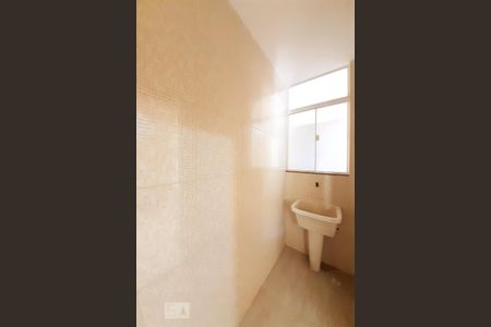 Apartamento para alugar com 70m², 2 quartos e sem vagaÁrea de Serviço