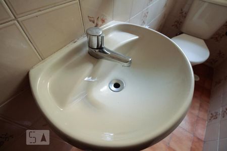 Lavabo  de casa para alugar com 3 quartos, 170m² em Vila Regente Feijó, São Paulo