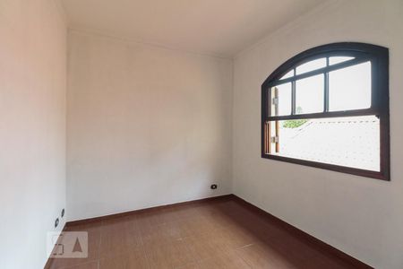 Casa à venda com 170m², 3 quartos e 4 vagasQuarto 2