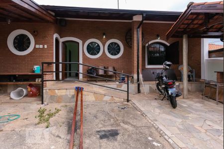 Fachada de casa para alugar com 1 quarto, 70m² em Jardim do Trevo, Campinas
