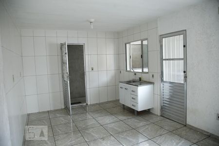 Sala e Cozinha de casa para alugar com 1 quarto, 40m² em Vila Tolstoi, São Paulo