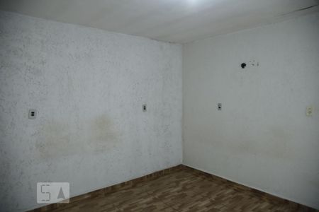 Quarto de casa para alugar com 1 quarto, 40m² em Vila Tolstoi, São Paulo