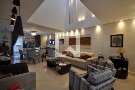 Sala de casa de condomínio para alugar com 3 quartos, 400m² em Vila Albertina, São Paulo