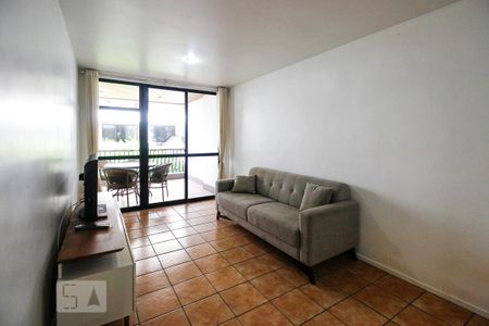 Sala de apartamento para alugar com 2 quartos, 79m² em Recreio dos Bandeirantes, Rio de Janeiro